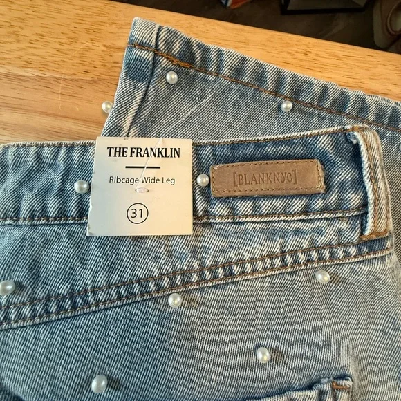 NWT Blank NYC Light Blue Wide Leg Jeans with Pearl Details on front and back - Picture 7 of 12
